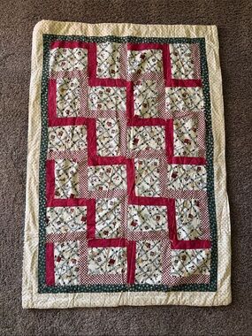 Handmade Red & Cream Patchwork Quilt - Classic Home Bedding